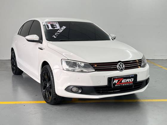 VOLKSWAGEN JETTA 2.0 COMFORTLINE FLEX 4P TIPTRONIC